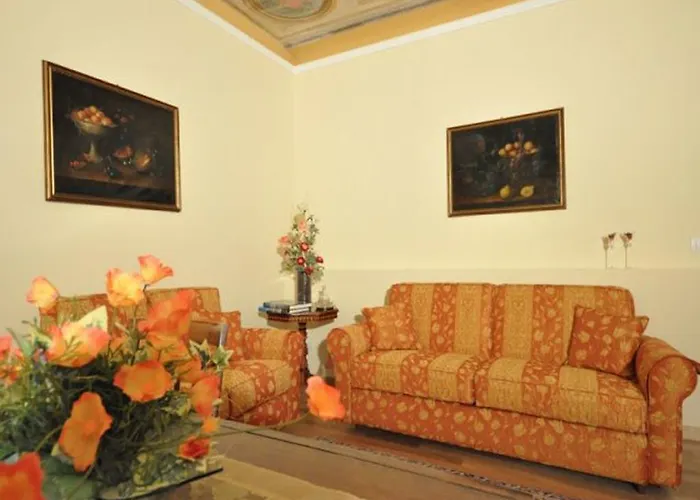 Hotel Accademia 3*