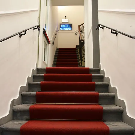 学院酒店 酒店