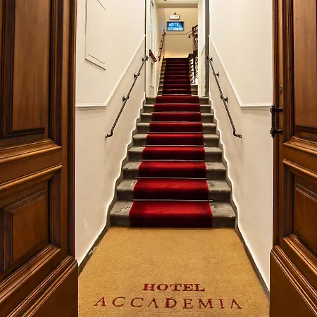 Accademia Hotel